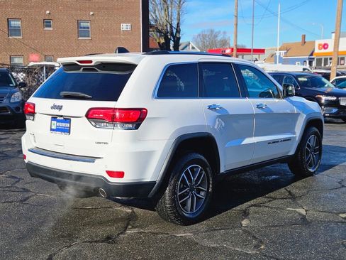 Used 2022 Jeep Grand Cherokee Limited image 5