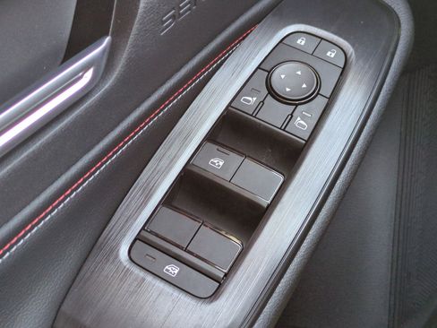 New 2026 Nissan Sentra SR image 21