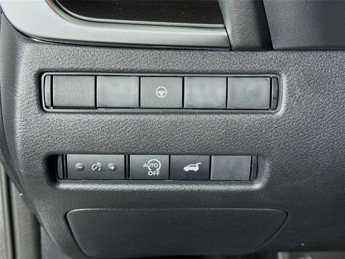 New 2026 Nissan Rogue SV FWD image 10