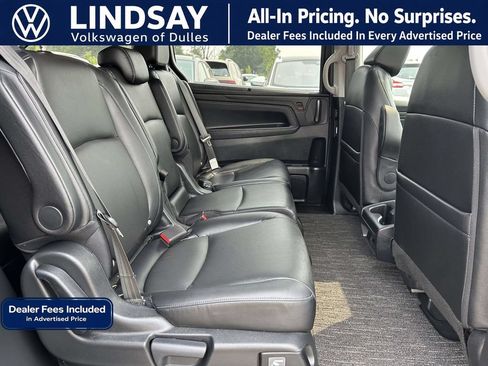Used 2023 Honda Odyssey EX-L image 13