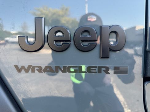 Used 2025 Jeep Wrangler Unlimited Sport AWD/4WD image 10