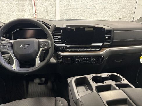 New 2026 Chevrolet Silverado 1500 RST AWD/4WD image 11