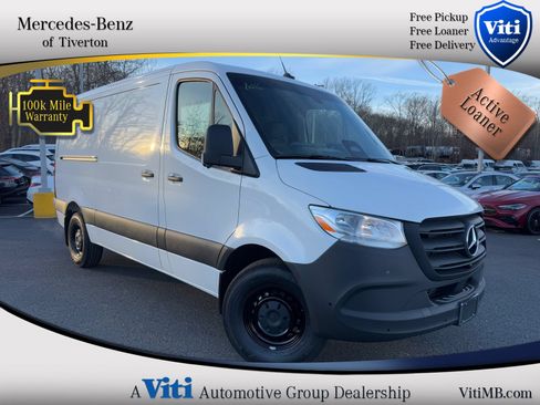 Used 2026 Mercedes-Benz Sprinter 2500 image 1