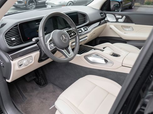 Used 2020 Mercedes-Benz GLE 350 4MATIC image 8