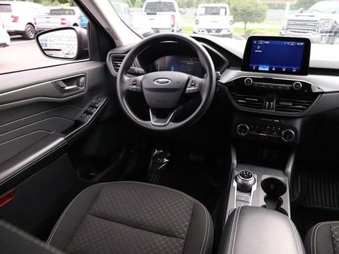 Used 2025 Ford Escape Active FWD image 24
