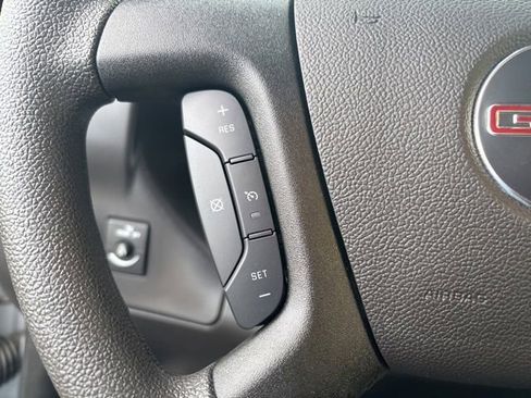 New 2026 GMC Savana 3500 Extended RWD image 23