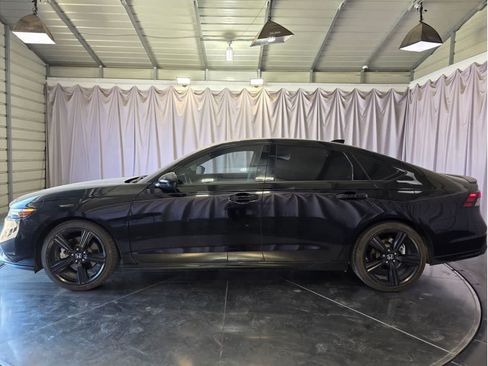 Used 2024 Honda Accord Sport image 18