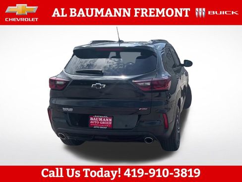 Used 2025 Chevrolet TrailBlazer RS w/ Convenience Package AWD/4WD image 6