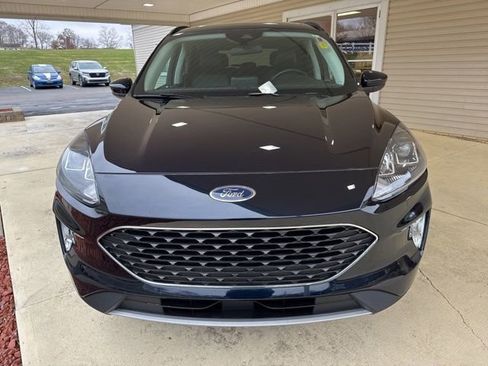 Used 2021 Ford Escape SEL w/ Technology Package image 10