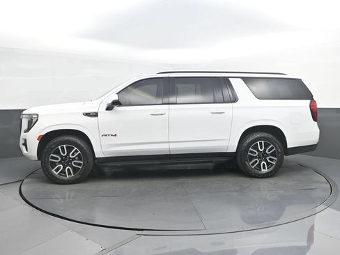 Used 2024 GMC Yukon XL AT4 AWD/4WD image 2
