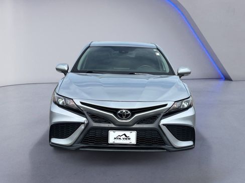 Used 2023 Toyota Camry SE FWD image 12