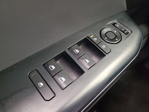 Used 2025 Kia K4 FWD image 27