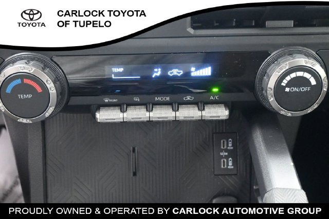 Used 2026 Toyota Tacoma SR5 AWD/4WD image 32