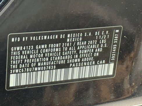 Certified 2021 Volkswagen Jetta SE w/ SE Cold Weather Package image 18