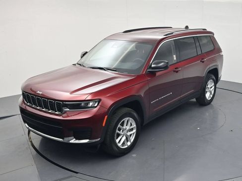 Used 2023 Jeep Grand Cherokee L Laredo w/ Luxury Tech Group I AWD/4WD image 38
