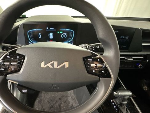 New 2026 Kia Niro LX FWD image 19
