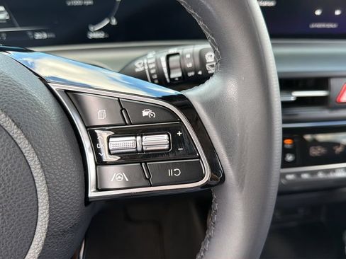 Used 2024 Kia Seltos S FWD image 25