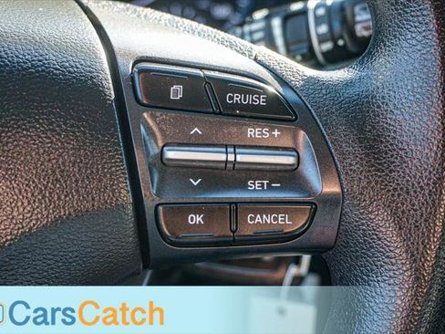 Used 2021 Hyundai Kona SE image 33