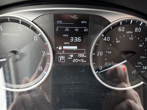 Used 2024 Nissan Versa S w/ S Plus Package FWD image 19