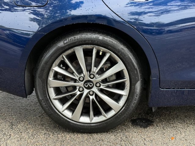 Used 2023 INFINITI Q50 Luxe w/ Cargo Package RWD image 12