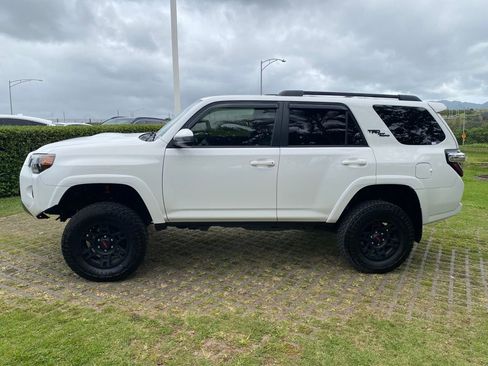 Used 2019 Toyota 4Runner TRD Off-Road image 22