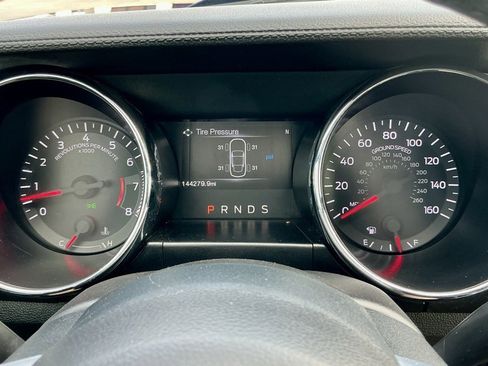 Used 2015 Ford Mustang Coupe w/ Equipment Group 051A image 30