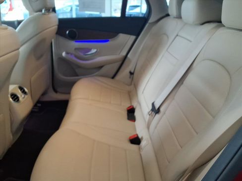 Used 2022 Mercedes-Benz GLC 300 4MATIC image 15