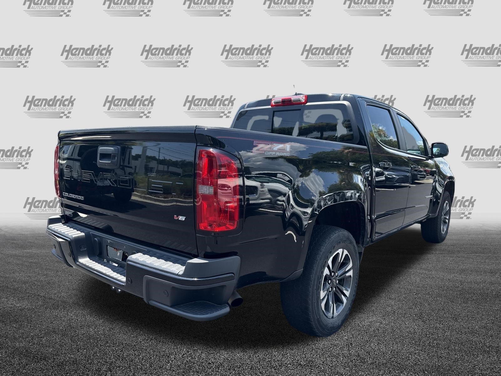 Used 2022 Chevrolet Colorado Z71 AWD/4WD image 10