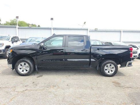 Used 2025 Chevrolet Silverado 1500 LT RWD image 4