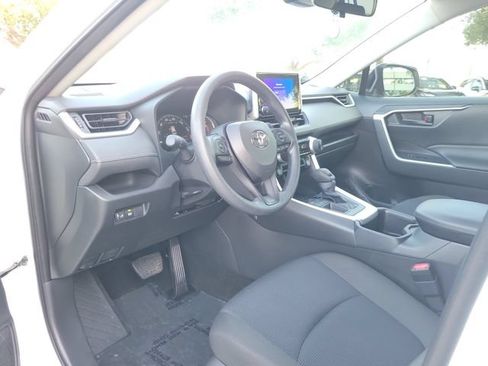 Used 2025 Toyota RAV4 LE FWD image 10