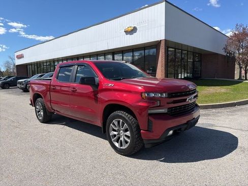Used 2020 Chevrolet Silverado 1500 RST AWD/4WD image 1