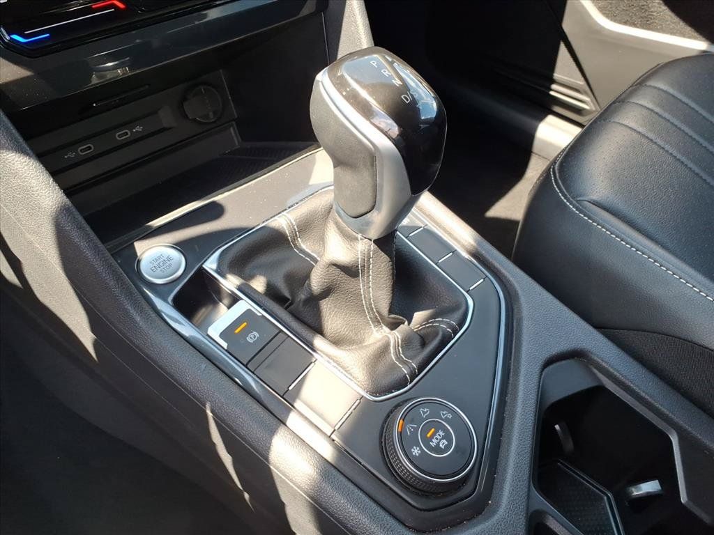 Used 2024 Volkswagen Tiguan Wolfsburg Edition AWD/4WD image 34