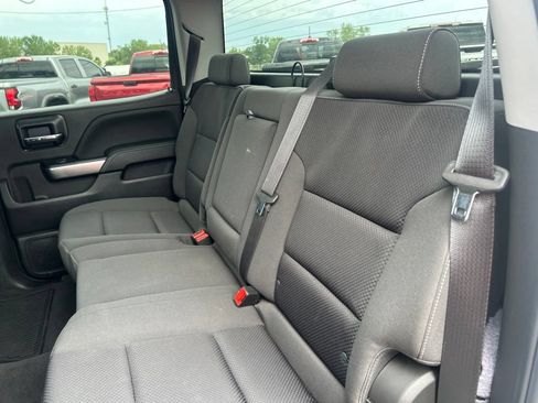 Used 2018 Chevrolet Silverado 1500 LT w/ All Star Edition AWD/4WD image 32