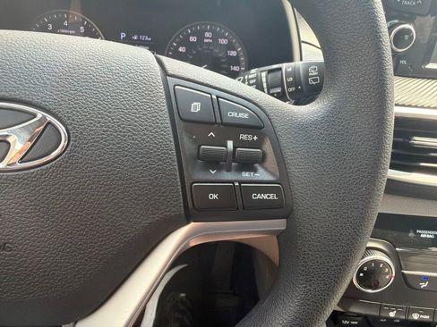 Used 2021 Hyundai Tucson Value AWD/4WD image 27