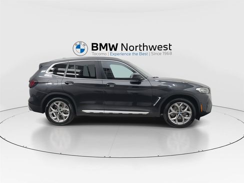 Used 2023 BMW X3 xDrive30i w/ Premium Package w/ZPA AWD/4WD image 5