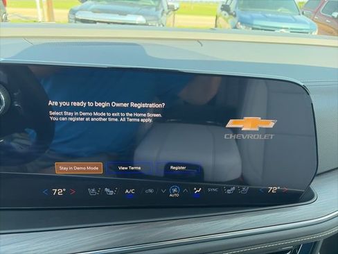 New 2026 Chevrolet Suburban Premier w/ Sun And Tow Package image 22