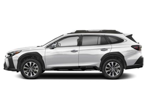 Certified 2025 Subaru Outback Touring AWD/4WD image 3