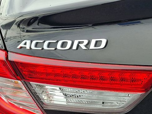 Certified 2021 Honda Accord EX-L image 30