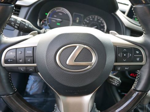 Certified 2022 Lexus RX 450hL Luxury w/ Cold Area Package (CT) AWD/4WD image 19
