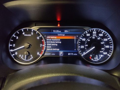 Used 2023 Nissan Sentra SV FWD image 23