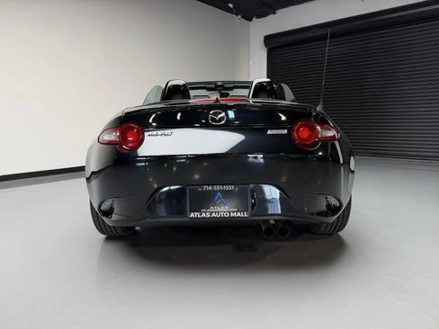 Used 2016 MAZDA MX-5 Miata Club RWD image 5