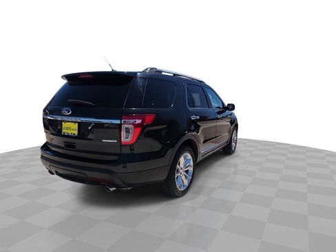Used 2014 Ford Explorer Limited w/ Equipment Group 301A FWD image 8