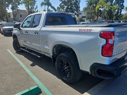 Used 2019 Chevrolet Silverado 1500 Custom Trail Boss w/ Custom Convenience Package AWD/4WD image 6