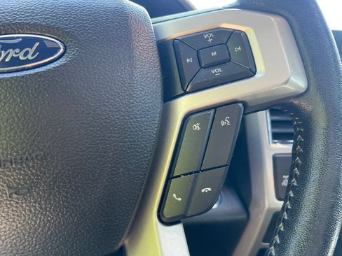 Used 2017 Ford F150 Lariat AWD/4WD image 14