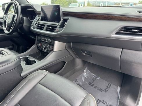 Certified 2024 Chevrolet Suburban Premier RWD image 7