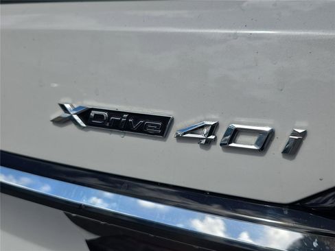 Certified 2024 BMW X7 xDrive40i w/ Executive Package image 5