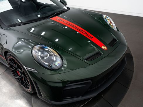 Certified 2026 Porsche 911 GT3 RWD image 30