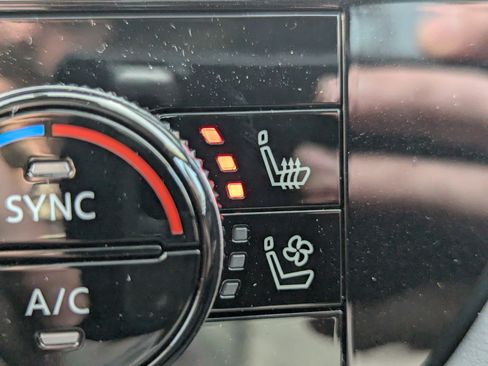 New 2025 Nissan Pathfinder Platinum w/ Cargo Package image 27