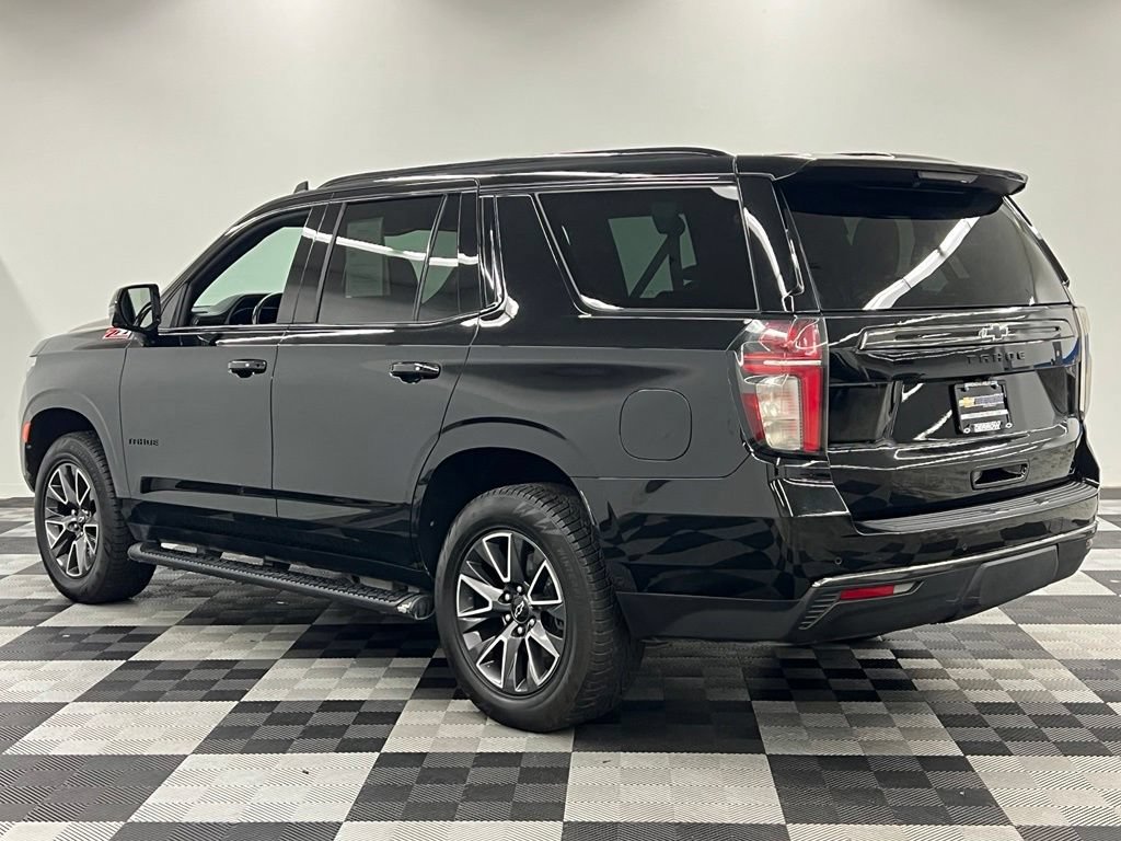 Used 2022 Chevrolet Tahoe Z71 w/ Luxury Package AWD/4WD image 5