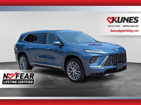 Used 2025 Buick Enclave Avenir w/ Super Cruise Package AWD/4WD image 1